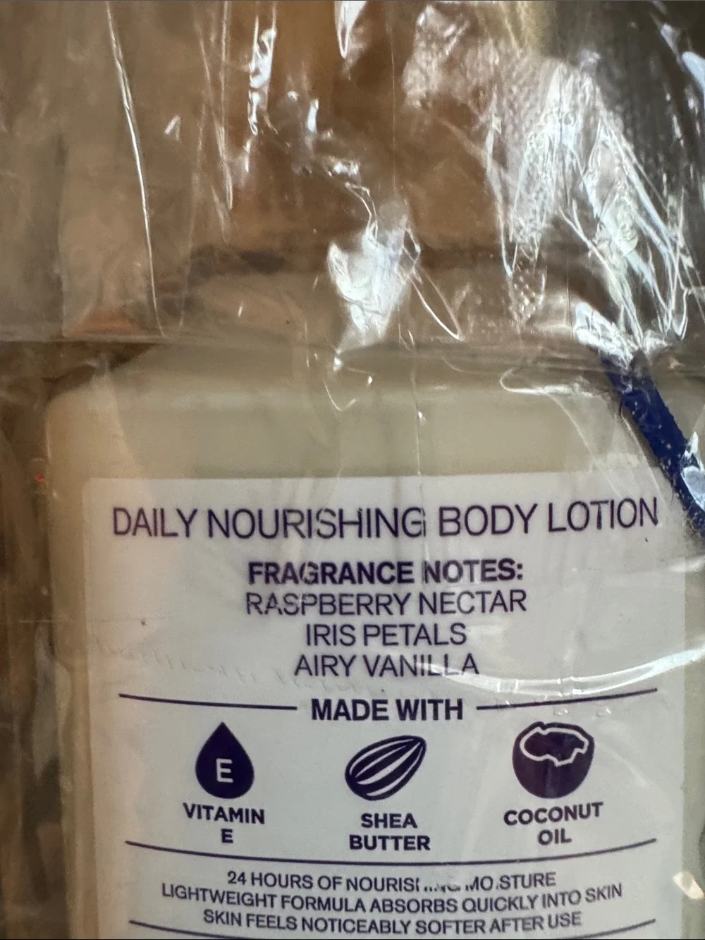 Bath & Body Works White Berry Bliss Body Lotion - Purple Label & Blue Ribbon